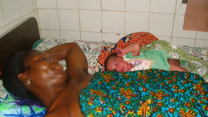 Objectif réduction du taux de mortalité maternelle et infantile au Togo - image