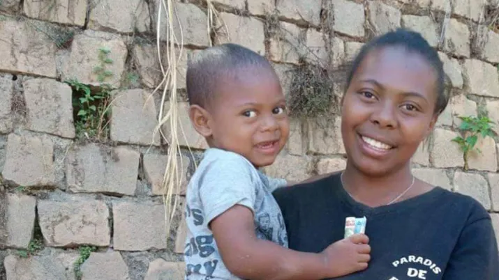 Projet Sandratra : Formation et insertion des jeunes mères célibataires des quartiers défavorisés