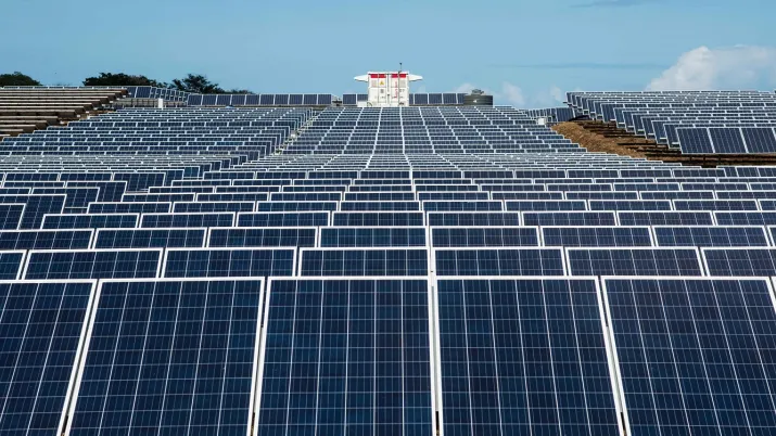 Maurice centrale panneaux photovoltaïque électricité énergie solaire renouvelable