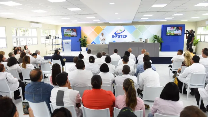 Infotep developpe la formation professionnelle dans le secteur touristique