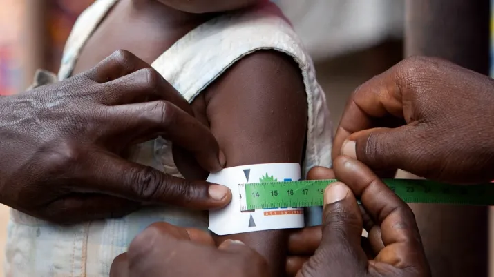 Au nord-est de la RDC, province du Haut-Uele, enfant se faisant soigner