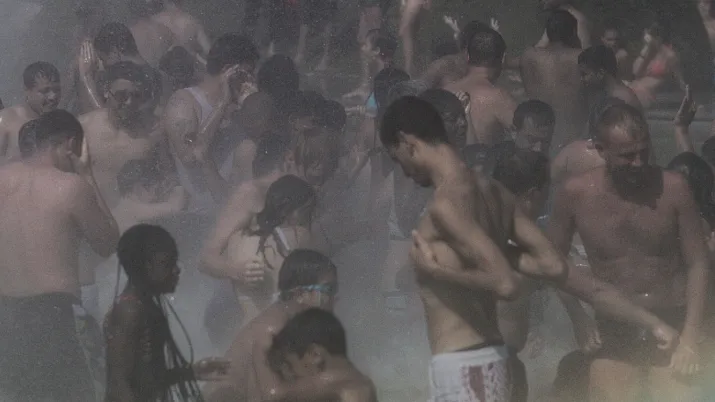 Paris during the 2012 heatwave © Gwenael Piaser / Flickr