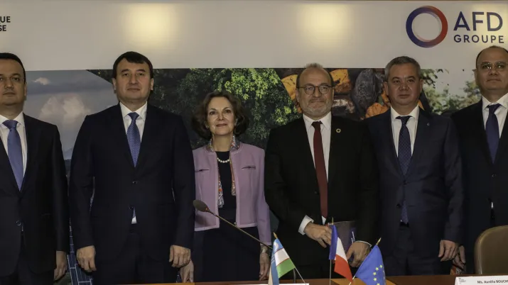 Ouzbékistan : l'AFD et la Sanoat Qurilish Bank signent un accord pour encourager des investissements en faveur du climat