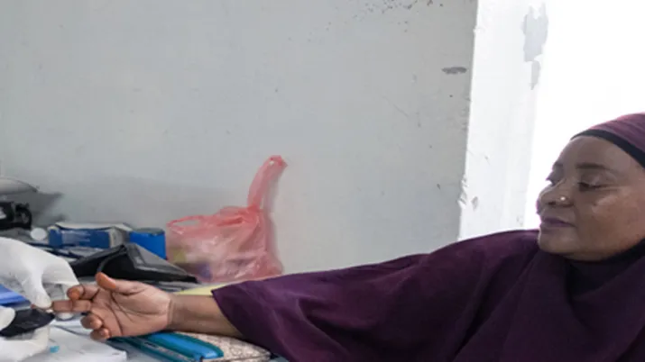 L'AFD accompagne l'ONG Santé Diabète dans l'amélioration de la prise en charge du diabète et l'accompagnement des personnes atteintes par la maladie.   