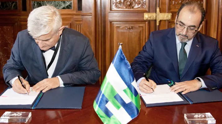 firma entre CAF y AFD