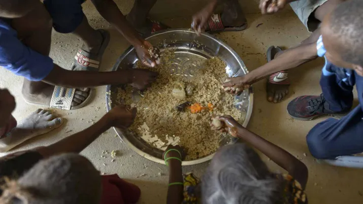Ce projet vise à améliorer la sécurité alimentaire et les conditions d’apprentissage d’au moins 9 000 enfants au Sénégal