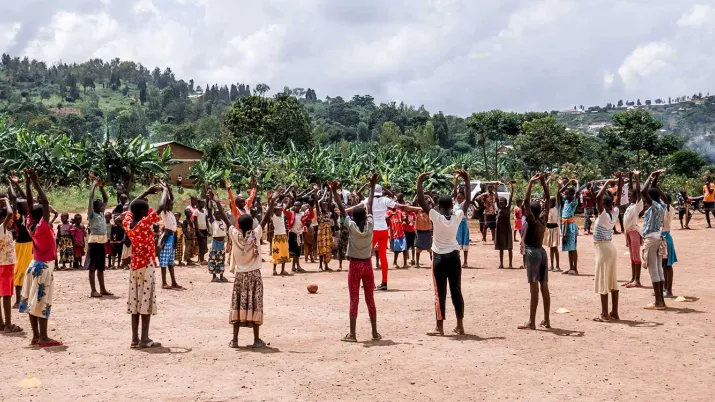 Le projet a pour objectif de contribuer à la réduction des inégalités liées au genre par la pratique du sport par les filles et les femmes.