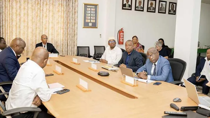 Le projet vise à contribuer au développement et à la formalisation du tissu entrepreneurial de l'économie comorienne.