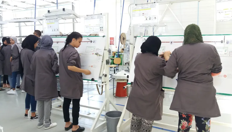 Accompagner la formation professionnelle dans le secteur automobile