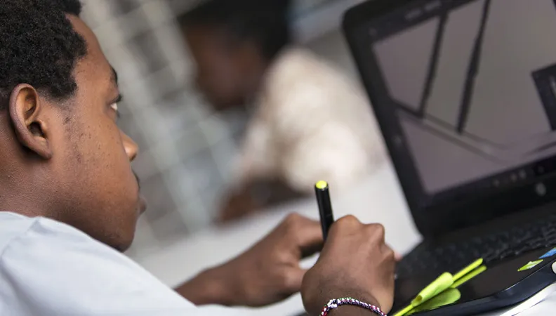 l’Africa Digital Media Institute (ADMI), Nairobi, Encourager le développement de filières de formation aux métiers de la création numérique au Kenya