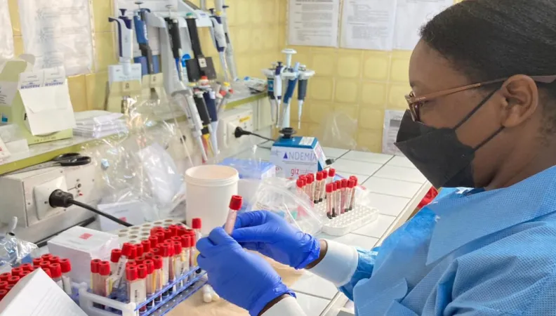 Appuyer la riposte africaine à l’épidémie de Covid-19 (ARIACOV)