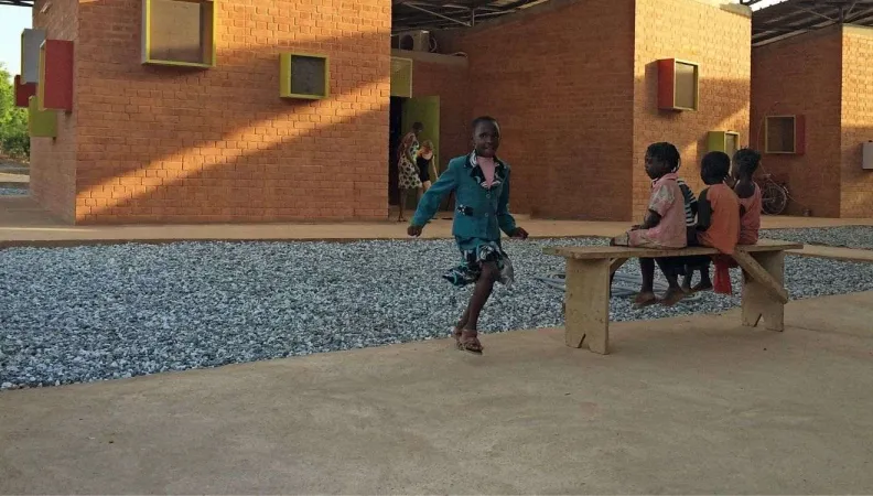 Program for Energy Efficiency in Buildings, PEEB 