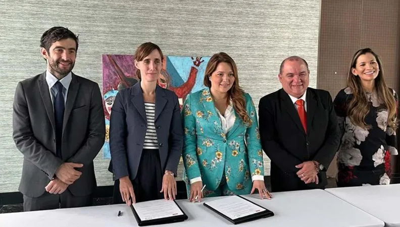 Banco Popular y AFD firman convenio de cooperación en Finanzas Sostenibles