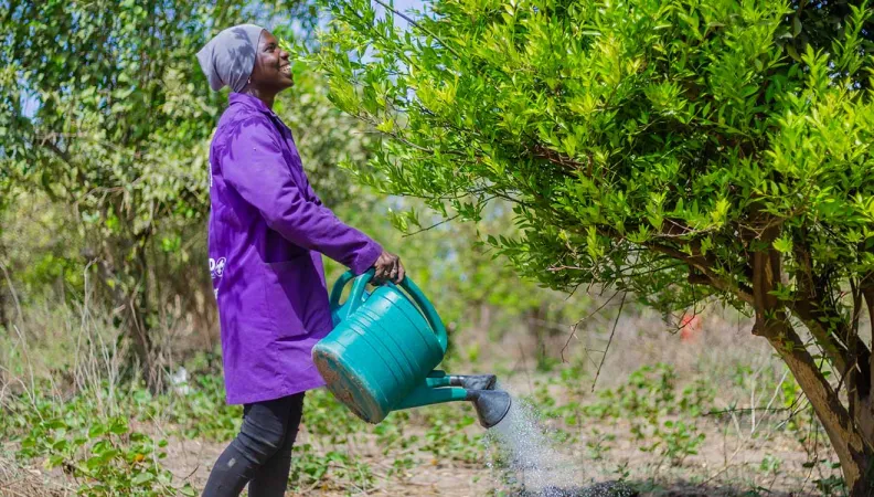 Le projet souhaite amener les filles à s’engager pour la lutte contre les Violences Basées sur le Genre en renforçant leurs capacités et leur leadership. 