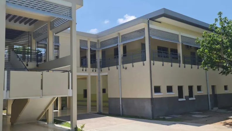 Ce projet vise à contribuer à la réduction de la mortalité et morbidité de la population dans des quartiers défavorisés de la Ville de Kinshasa 