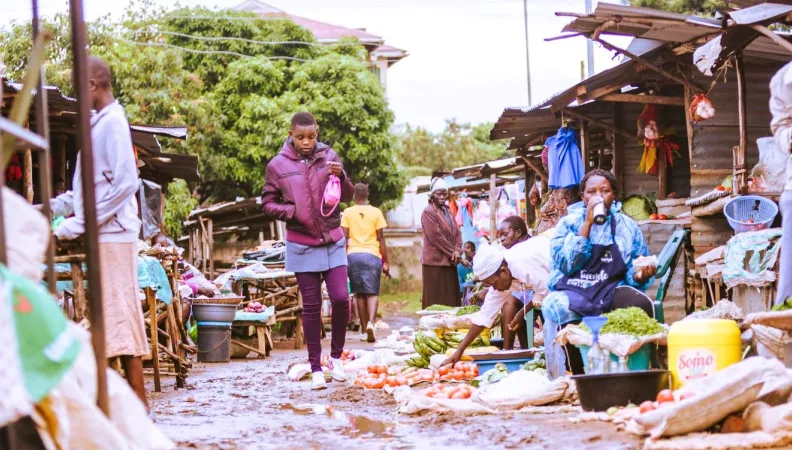 L'objectif de ce projet est d'améliorer l'accès aux services de base, la sécurité d'occupation des résidents des quartiers urbains informels.