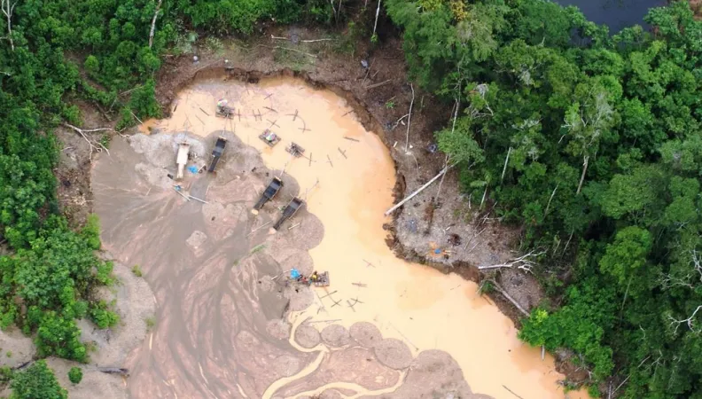 Exploitation illégale Pérou